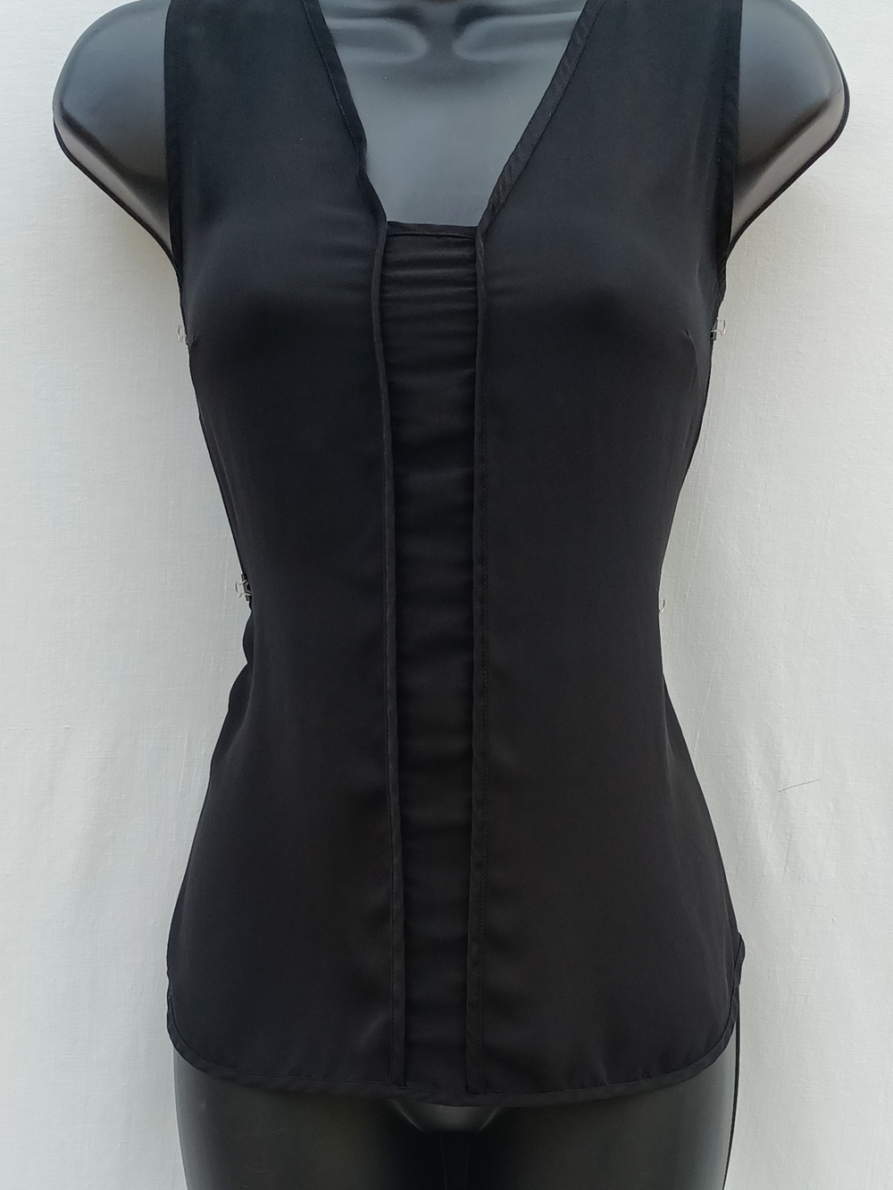 Banana Republic Black Lightweight Sleeveless Tank Top, Sz L, Front/Back Insert
